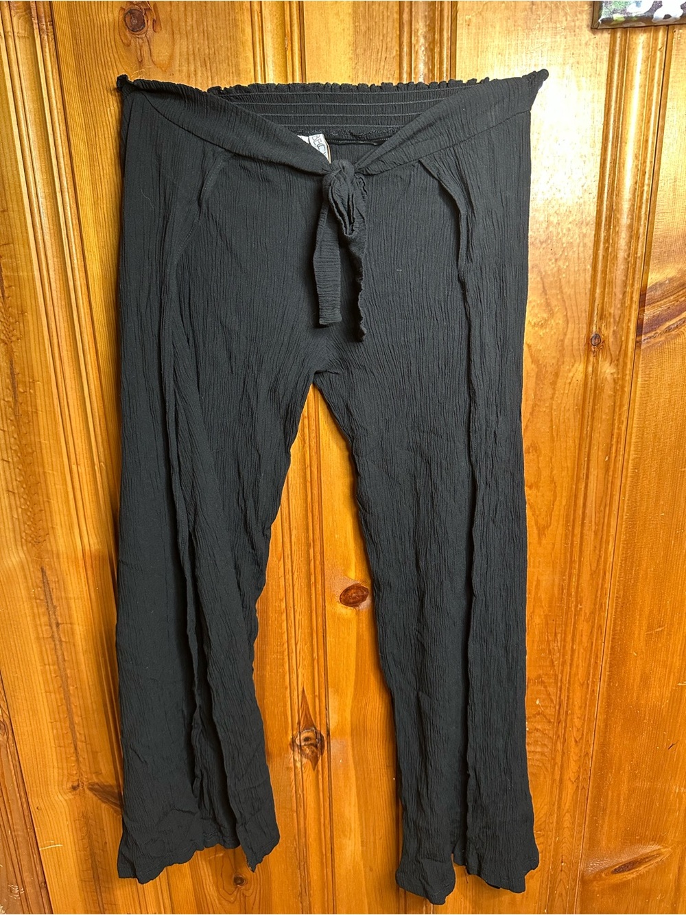 BECCA Black Drawstring Crinkle Lounge Pants